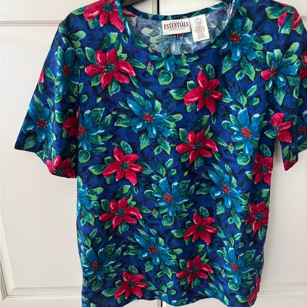 Worthington Women’s Floral Short Sleeve Top size‎ 6P